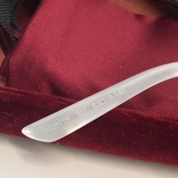 New Authentic Gucci Black Cat-Eye Sunglasses GG0641s 001 - Picture 11 of 11